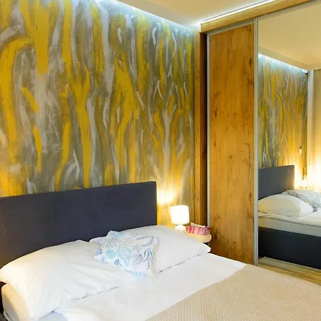 Via Marina * Vratislav