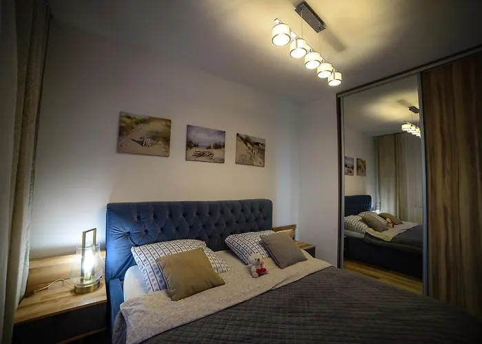 Via Marina Apartamento